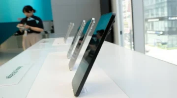 تفاصيل متوقعة.. مواصفات هاتف سامسونج Galaxy S26 Ultra الجديد